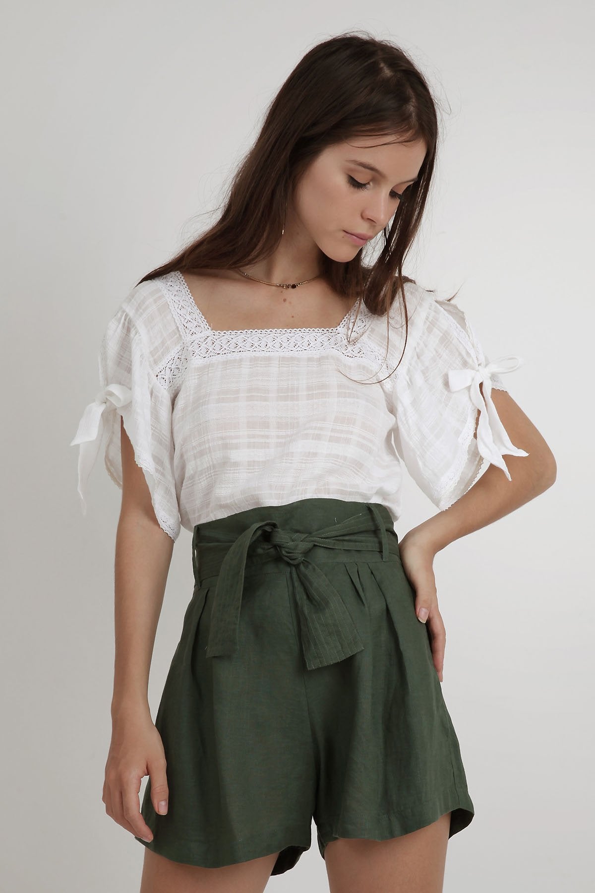 Dana linen shorts