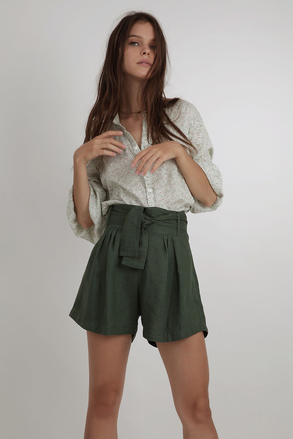 Dana linen shorts
